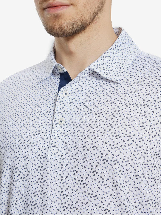 MAELREG Men's Performance Jersey Print Polo – Front chest view in White Navy Swallow