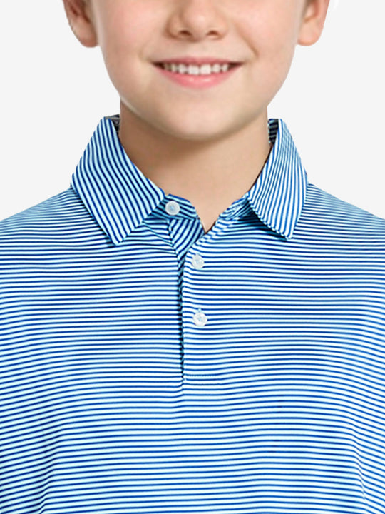 MAELREG Youth Cooling Polo – front upper-body close-up in Aqua Stripe