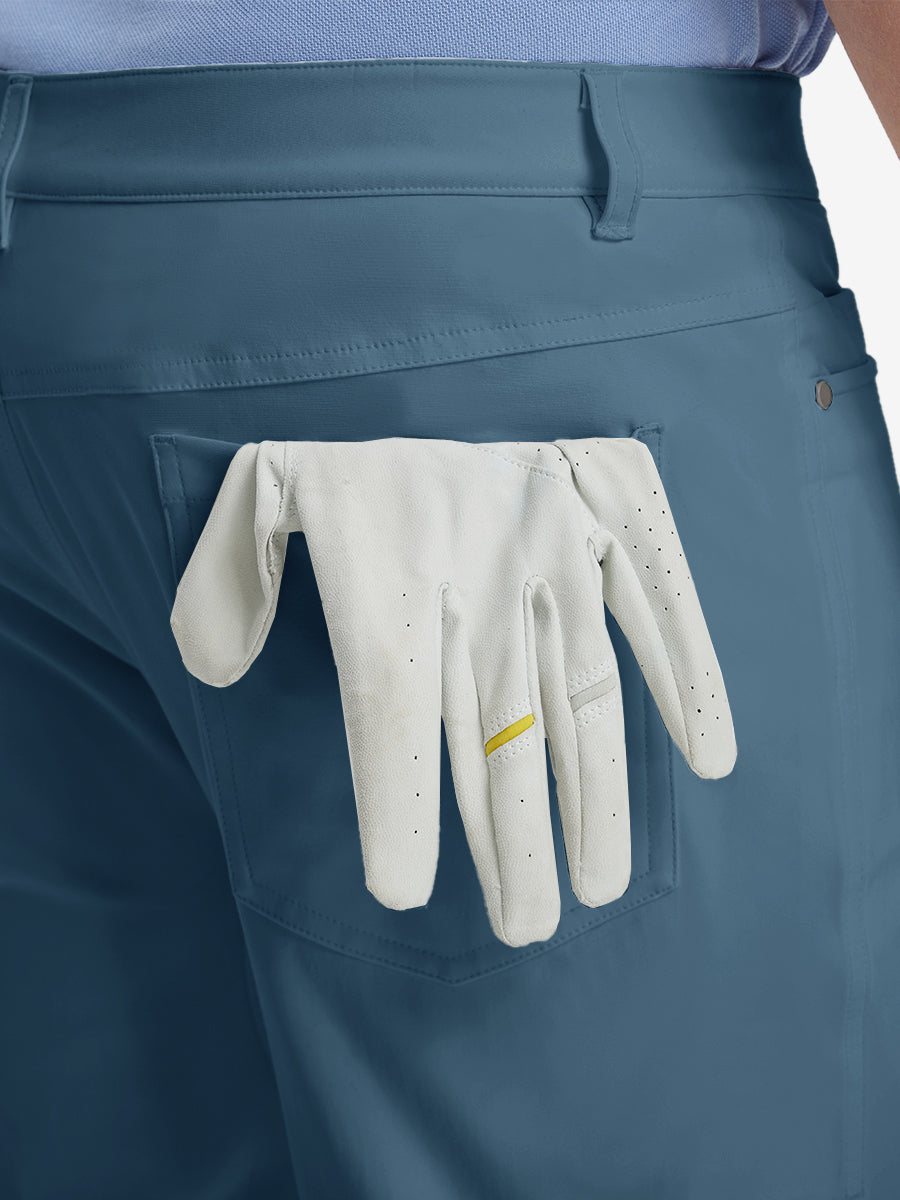 Back pocket with glove in Stretch Plain Everyday Pants, functional and relaxed – GRAYISH BLUE