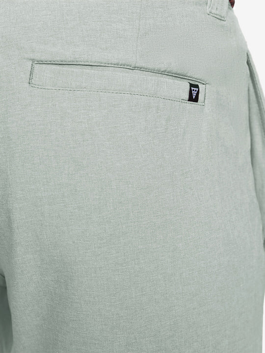 GLACIER GREY 7 Inch Heather Performance Golf Shorts close-up of back right pocket detail